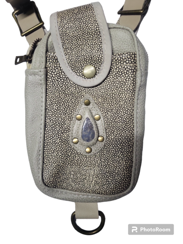 Ivory sting ray leather The stones moss agate antic brass hardware - Image 2